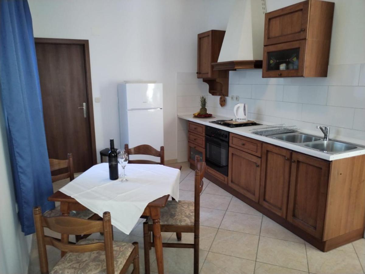 Apartments Dalmacija بودْسْتغانا المظهر الخارجي الصورة