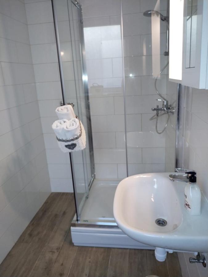 Apartments Dalmacija بودْسْتغانا المظهر الخارجي الصورة