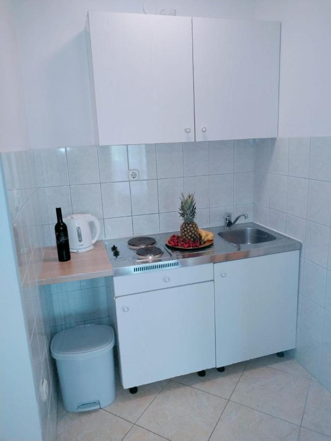 Apartments Dalmacija بودْسْتغانا المظهر الخارجي الصورة