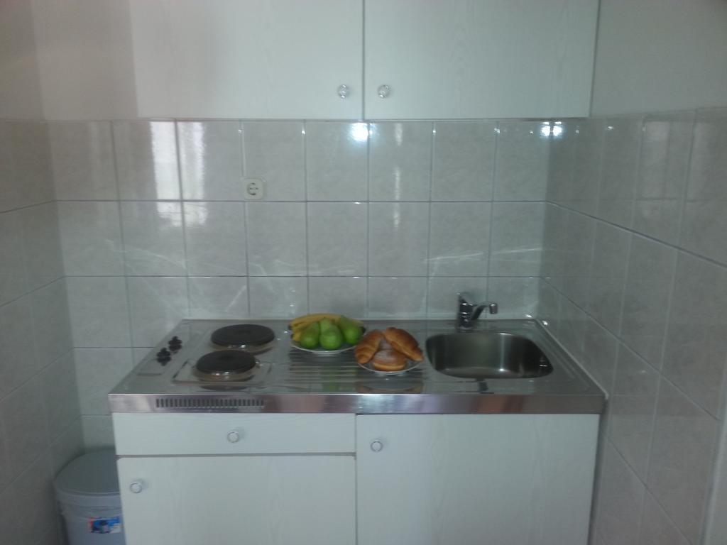 Apartments Dalmacija بودْسْتغانا الغرفة الصورة