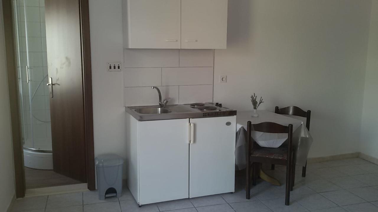 Apartments Dalmacija بودْسْتغانا المظهر الخارجي الصورة
